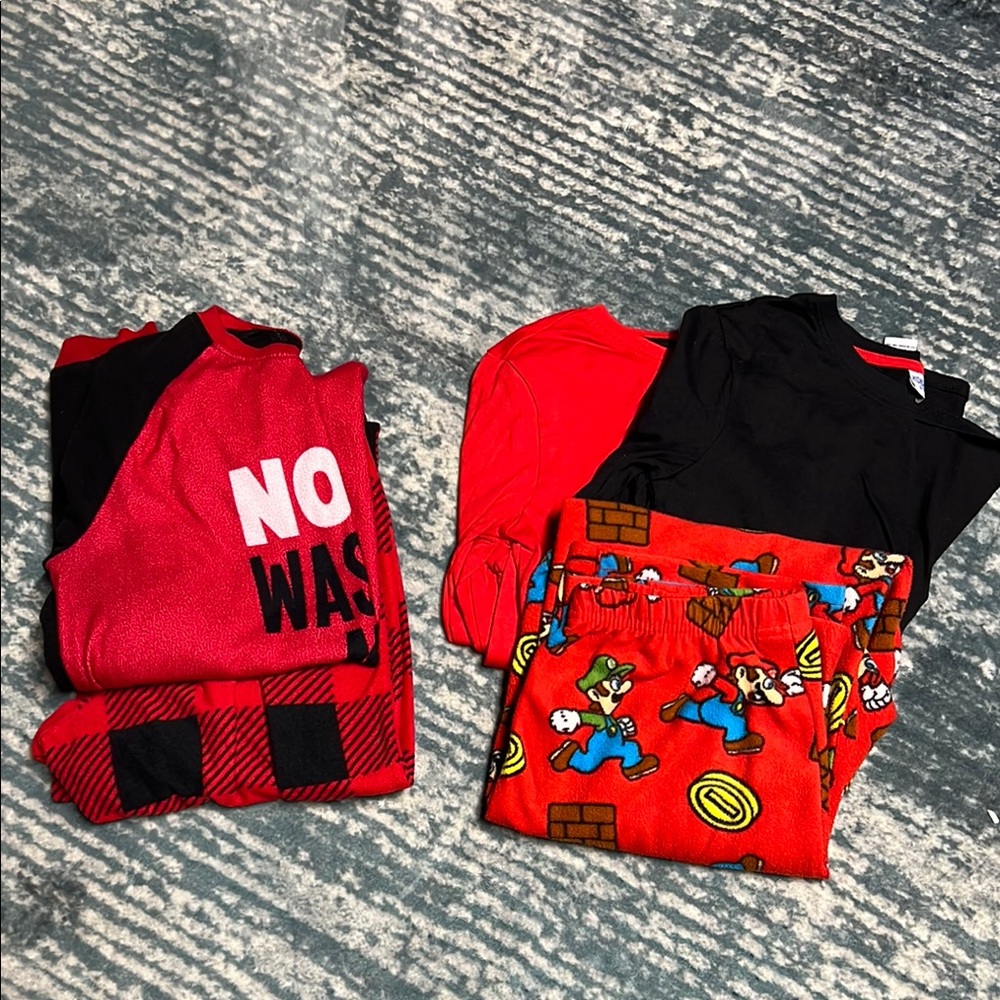 Red and Black Graphic Pajama Set